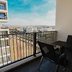 Ari Luxury Τίρανα