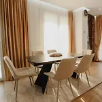 Ari Luxury Διαμέρισμα Τίρανα