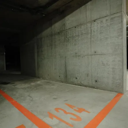 Ari Luxury Apartament *